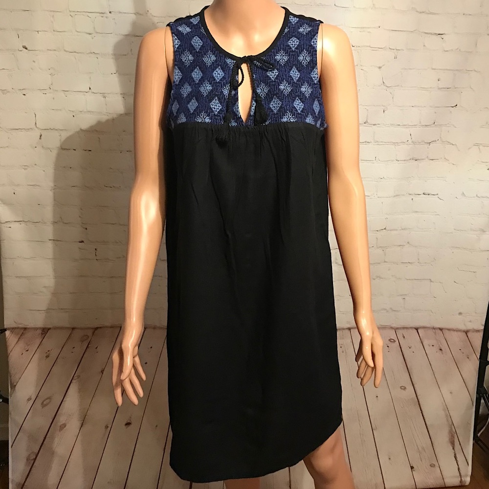 Old Navy black & blue with tassels dress size small boho